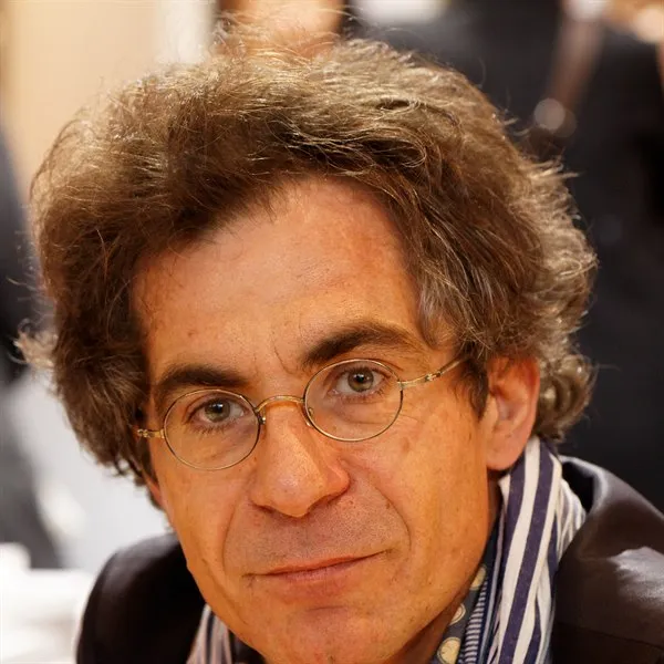 ÉTIENNE KLEIN
