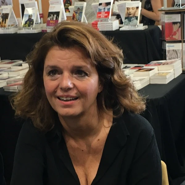 MAYLIS DE KERANGAL
